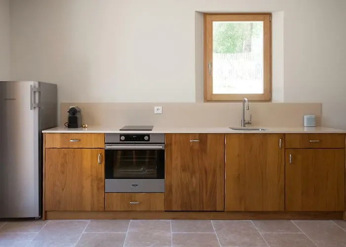 Relais Du Vieux Sauvaire * Ле-Лаванду