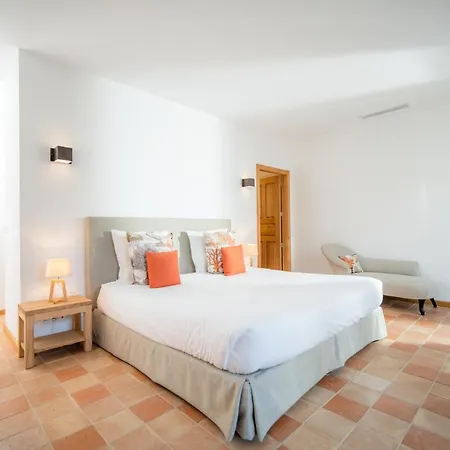 Semesterbostad Relais Du Vieux Sauvaire Le Lavandou