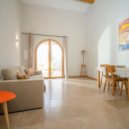 Relais Du Vieux Sauvaire * Ле-Лаванду