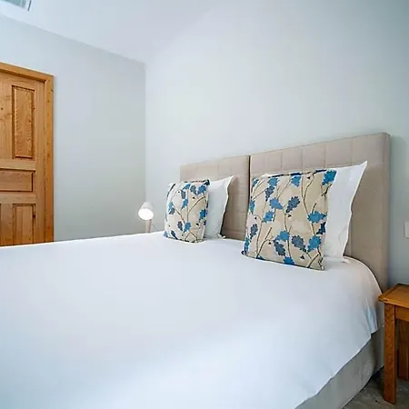 Relais Du Vieux Sauvaire * Ле-Лаванду